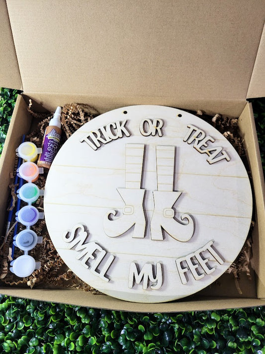 Smell My Feet Small Round DIY Paint Kit